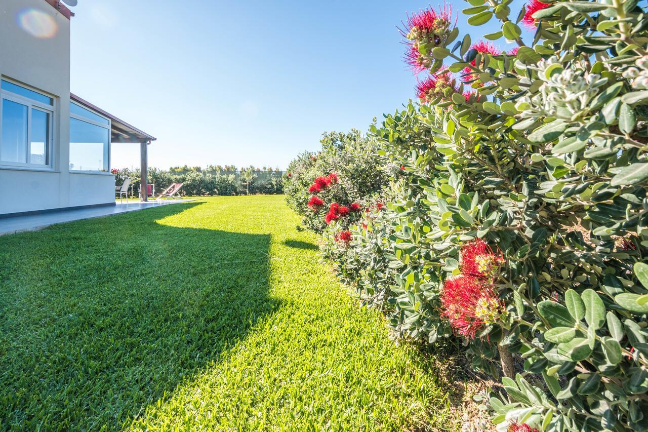 Villa Pasquale...Immersa Nella Tranquillita' Lascari Eksteriør billede